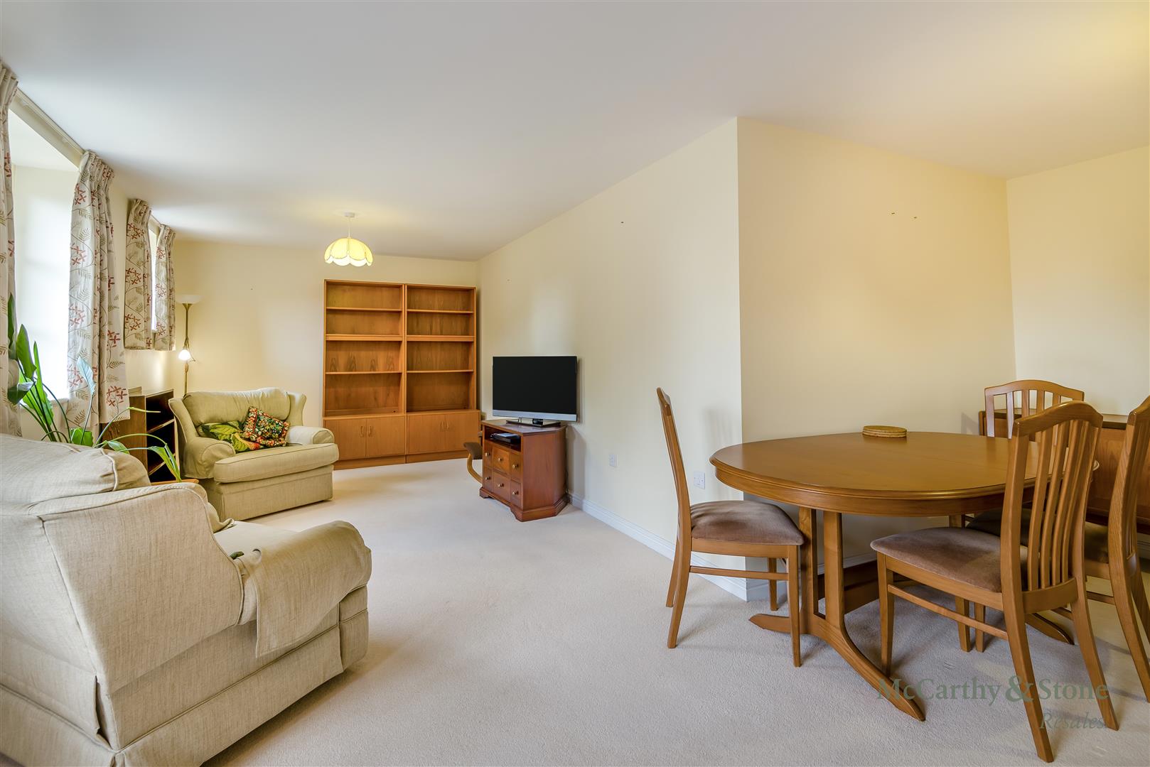 Lewsey Court, Mercer Way, Tetbury