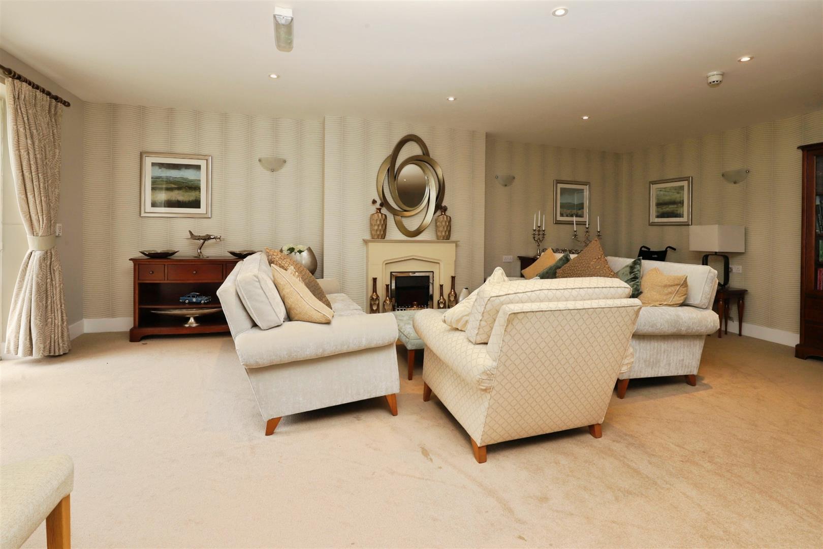 Greenwood Grove West, West Stewarton Road, Newton Mearns, Glasgow