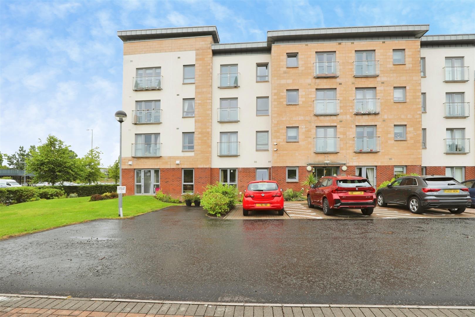 Greenwood Grove West, West Stewarton Road, Newton Mearns, Glasgow