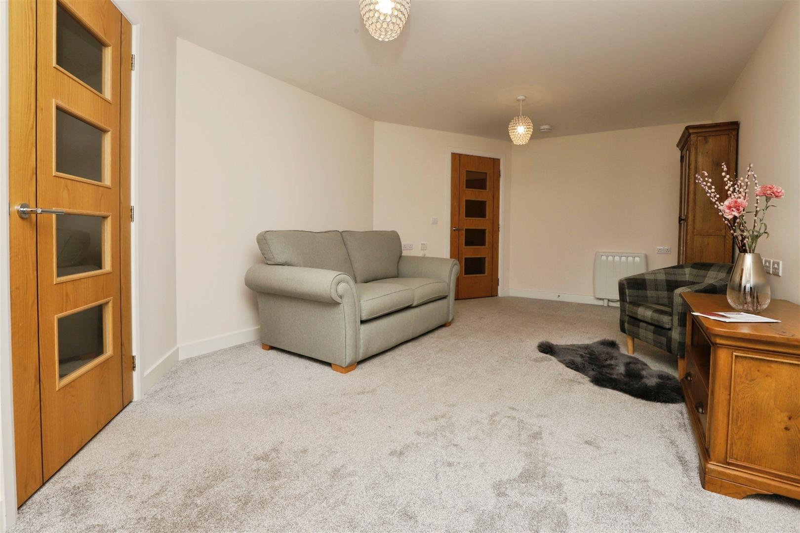 Greenwood Grove West, West Stewarton Road, Newton Mearns, Glasgow