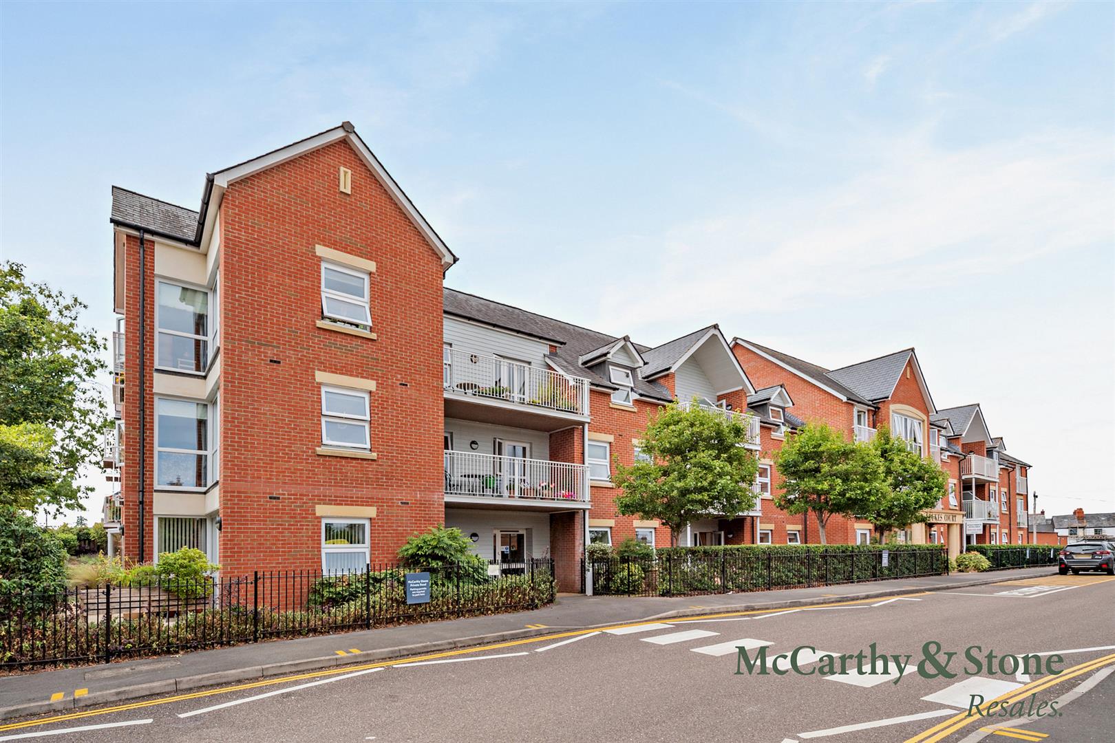 Dukes Court, Bulford, Wellington
