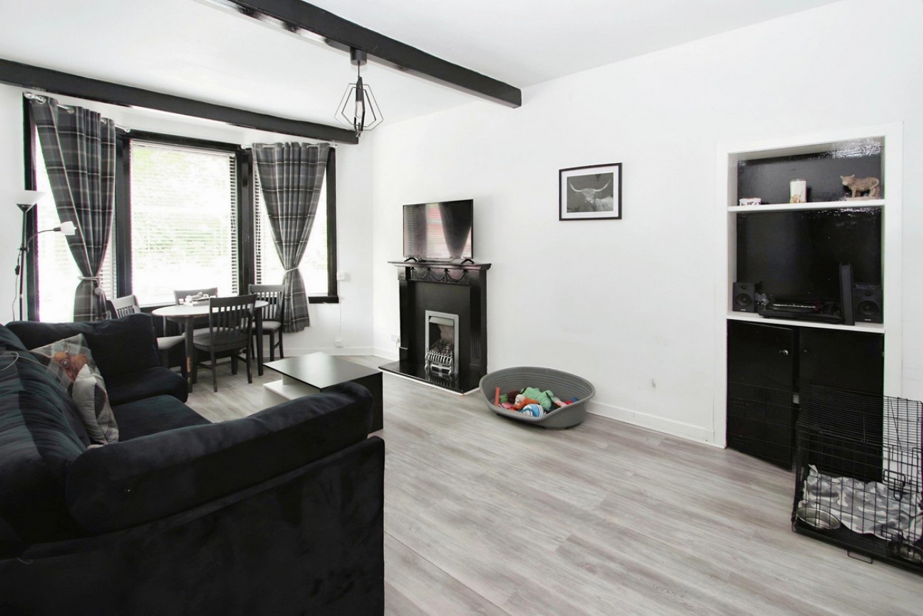 Glasgow Road, Port Glasgow, PA14 6RS