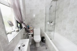 Glasgow Road, Port Glasgow, PA14 6RS