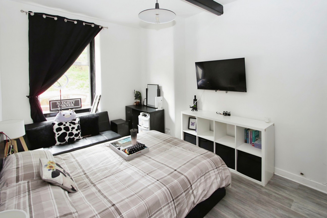 Glasgow Road, Port Glasgow, PA14 6RS