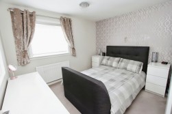Mains Hill, Erskine, PA8 7
