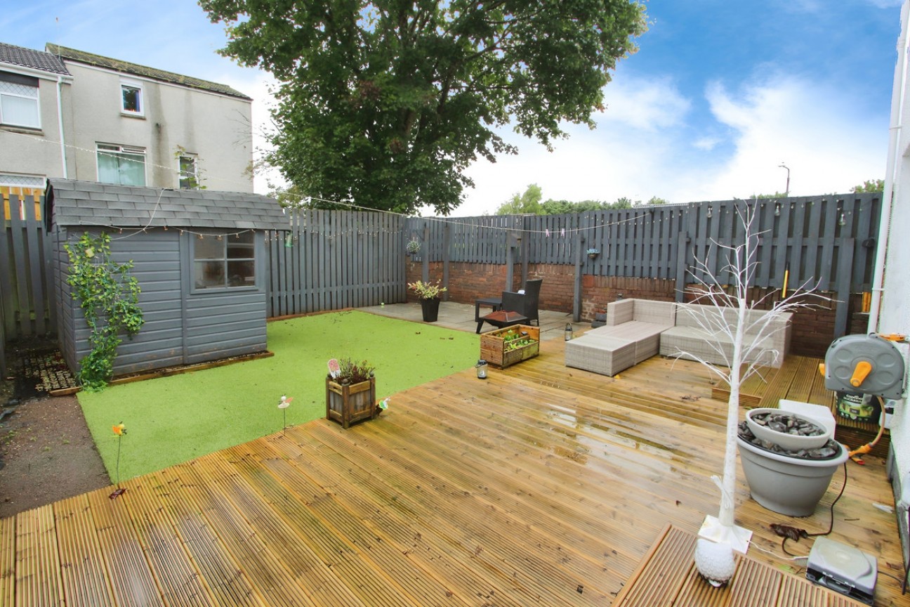 Mains Hill, Erskine, PA8 7