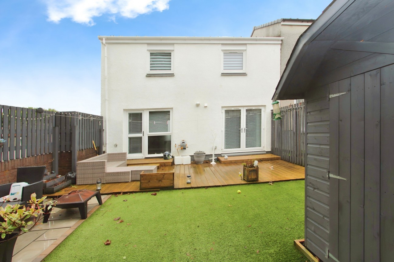 Mains Hill, Erskine, PA8 7