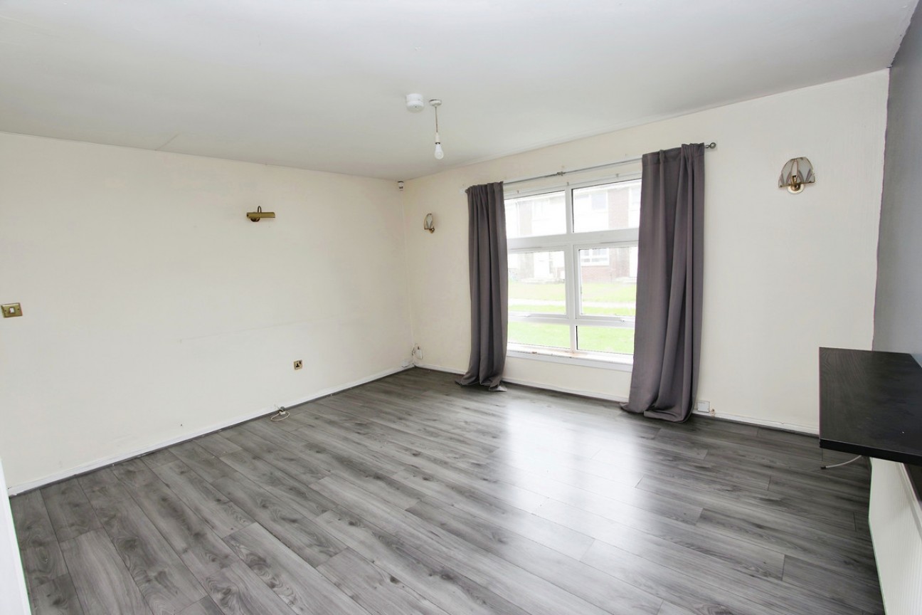 Elizabethan Way, Renfrew, PA4 0