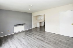 Elizabethan Way, Renfrew, PA4 0