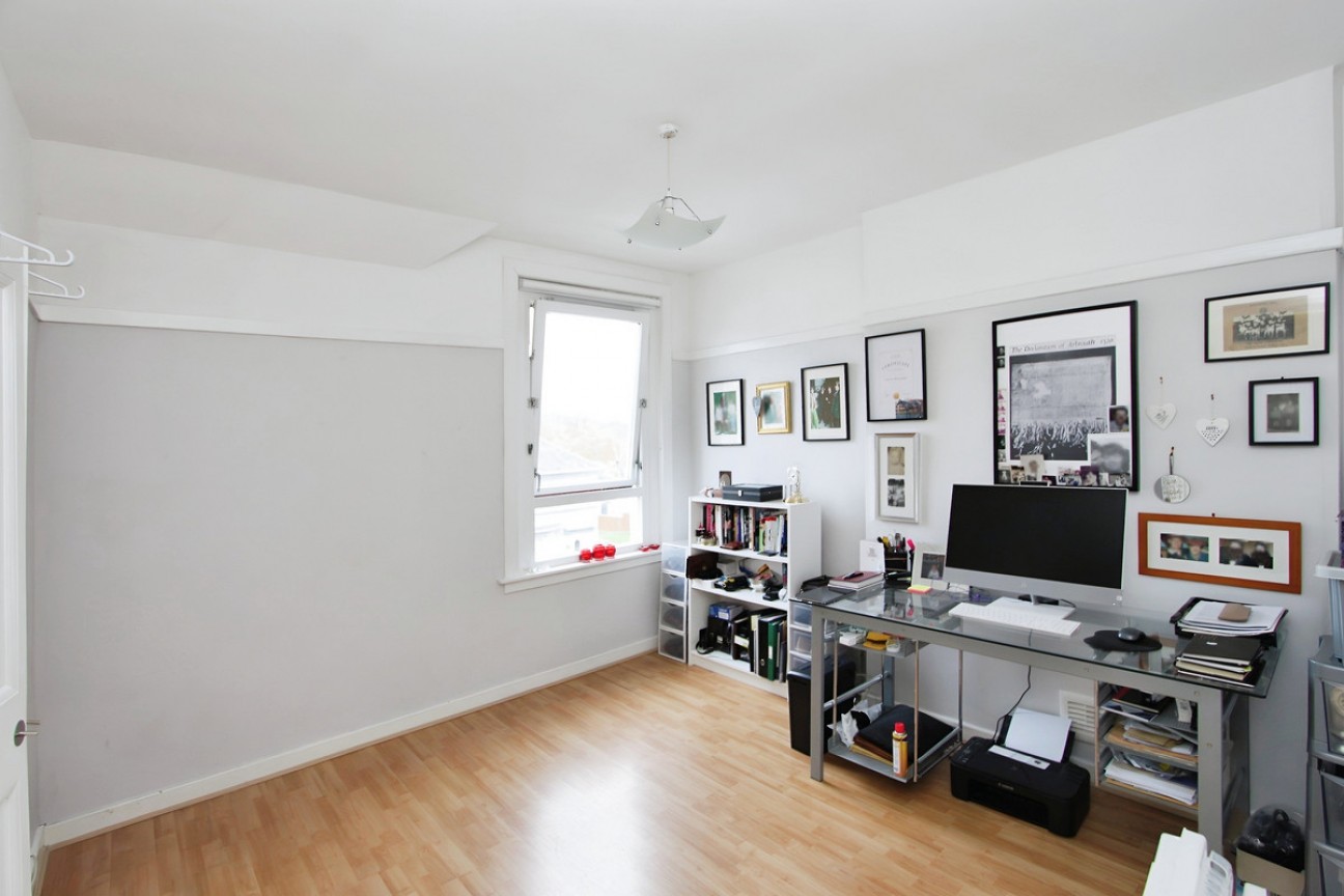 Ashkirk Drive, Glasgow, G52 1