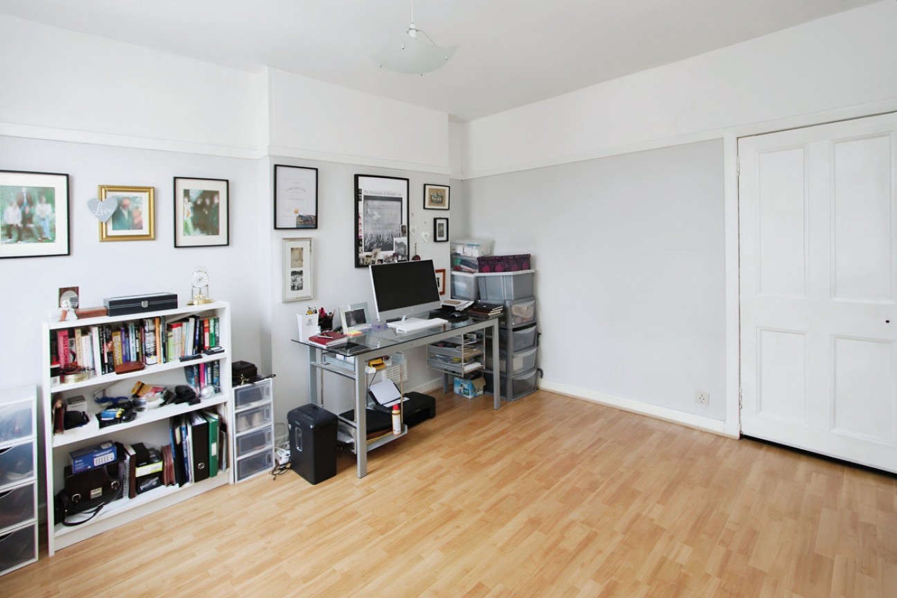 Ashkirk Drive, Glasgow, G52 1