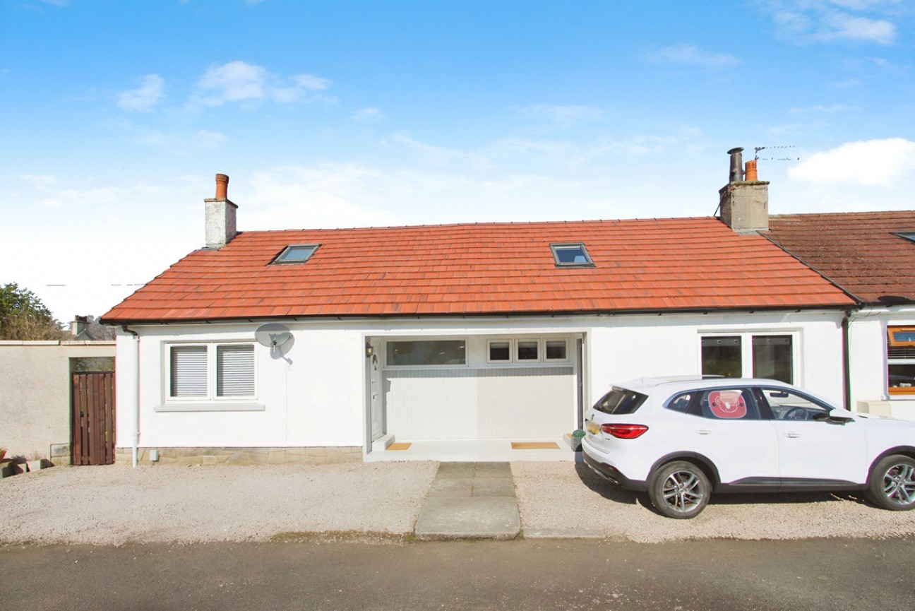 Byres Road, Elderslie, PA5 9