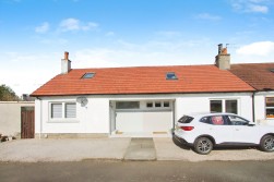 Byres Road, Elderslie, PA5 9