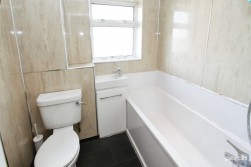Dickson Drive, Irvine, KA12 9