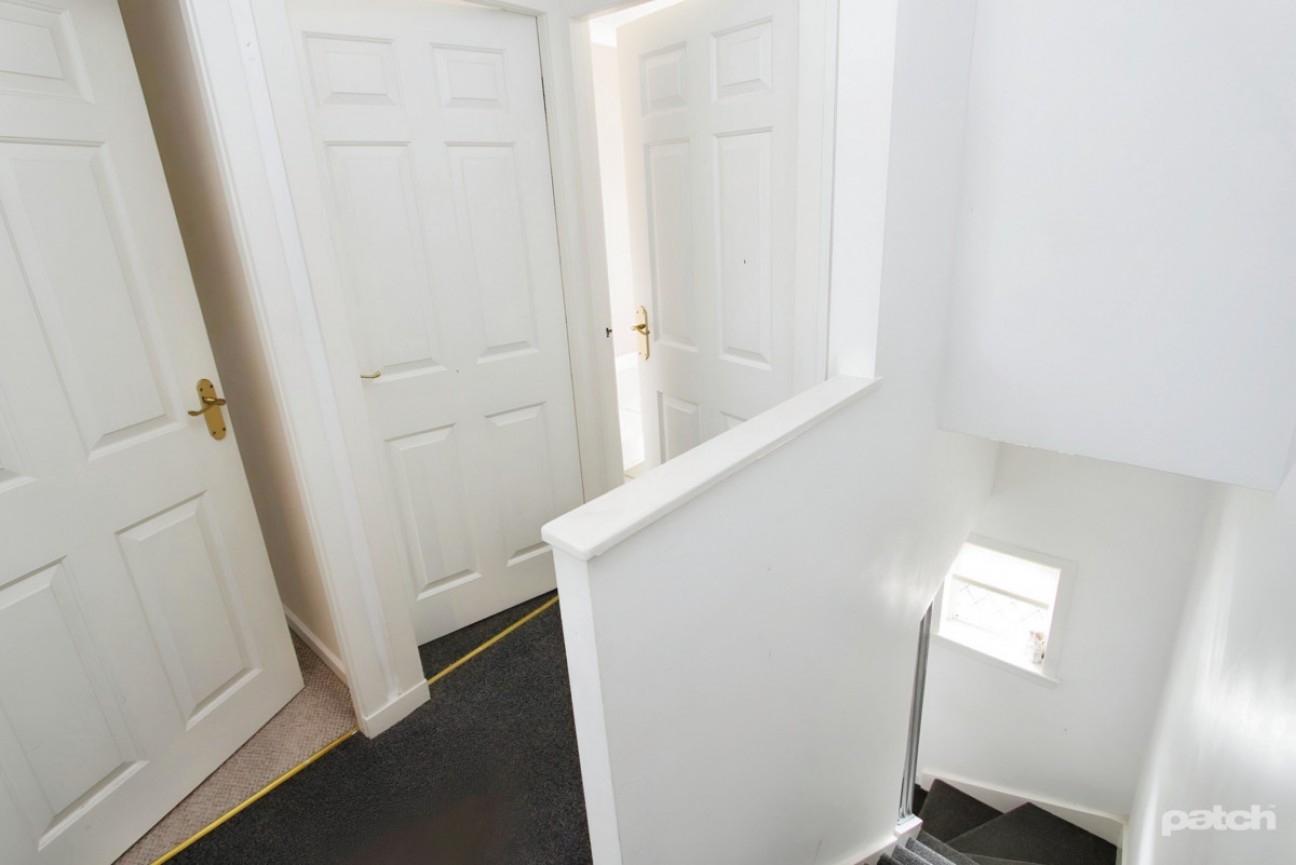 Dickson Drive, Irvine, KA12 9