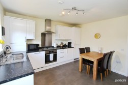Shortroods Road, Paisley, PA3 2