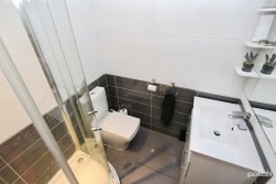 Lochhead Avenue, Linwood, PA3 3
