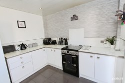 Lochhead Avenue, Linwood, PA3 3