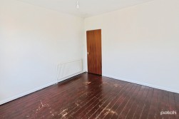 Neilston Road, Paisley, PA2 6