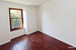 Neilston Road, Paisley, PA2 6