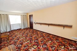Elm Drive, Johnstone, PA5 9