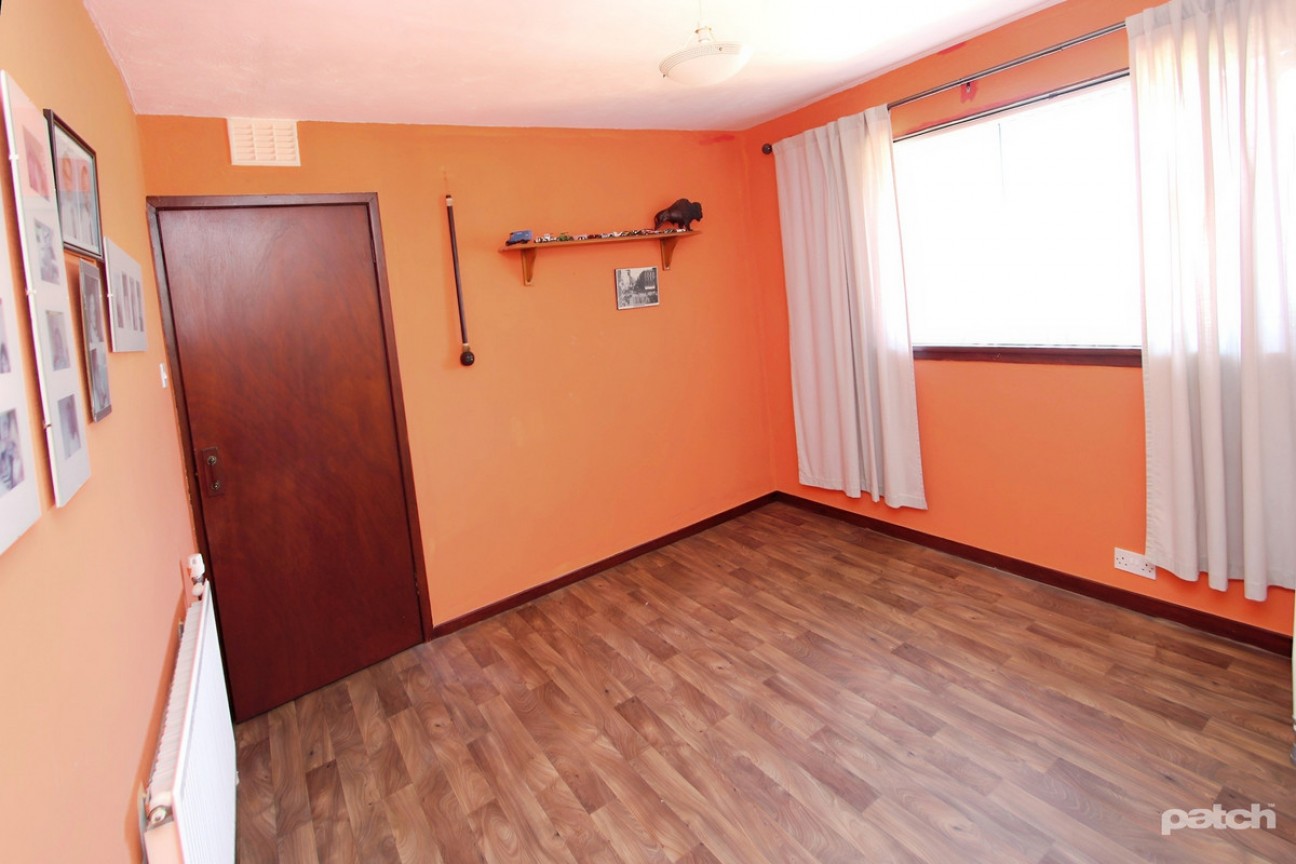 Elm Drive, Johnstone, PA5 9