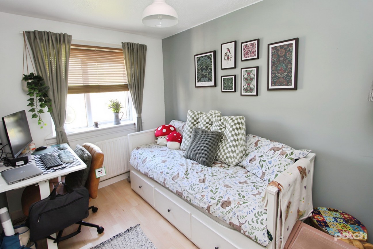 Anchor Drive, Paisley, PA1 1