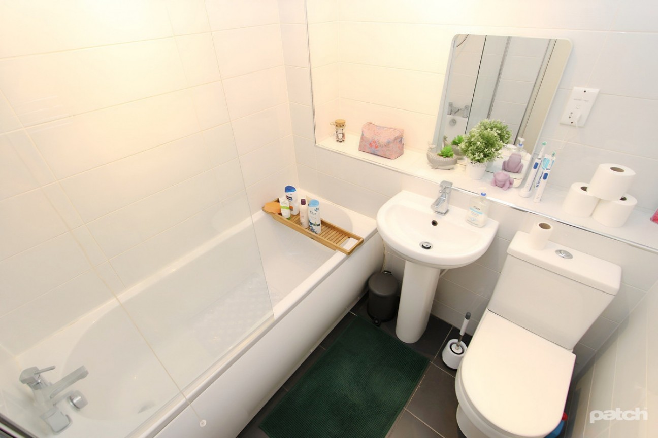 Anchor Drive, Paisley, PA1 1