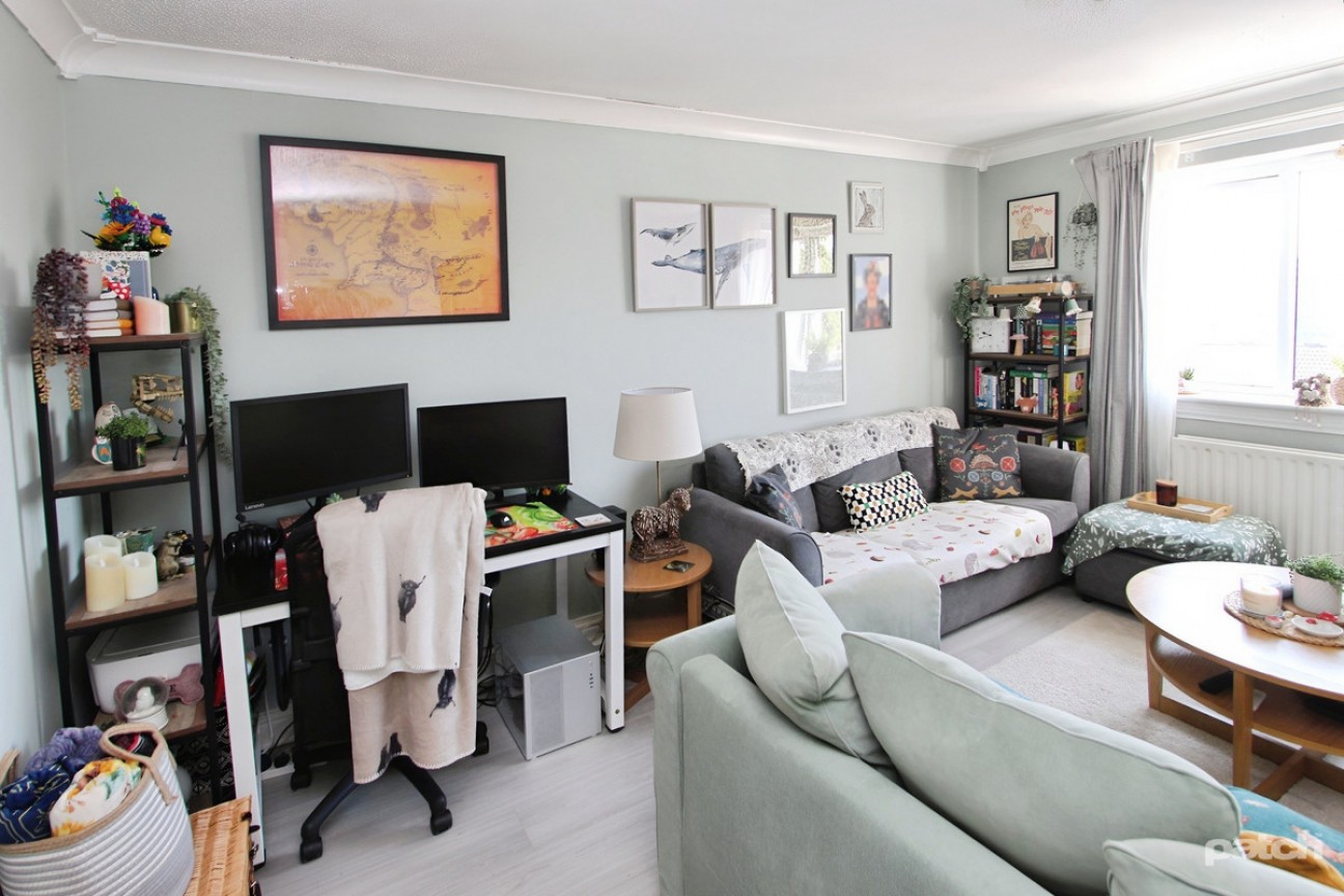 Anchor Drive, Paisley, PA1 1