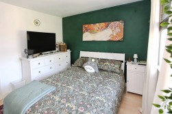 Anchor Drive, Paisley, PA1 1