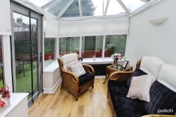 Armour Square, Johnstone, PA5 8