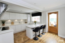 Armour Square, Johnstone, PA5 8
