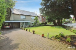 Alexandra Drive, Renfrew, PA4 8