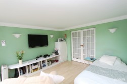 Alexandra Drive, Renfrew, PA4 8
