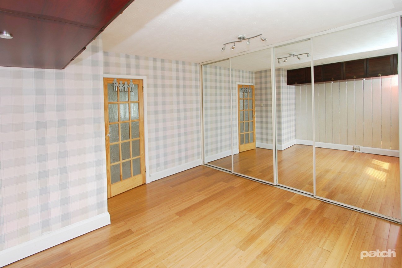Barshaw Place, Paisley, PA1 3