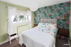 Finch Place, Johnstone, PA5 0