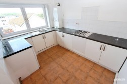 Pentland Avenue, Linwood, PA3 3