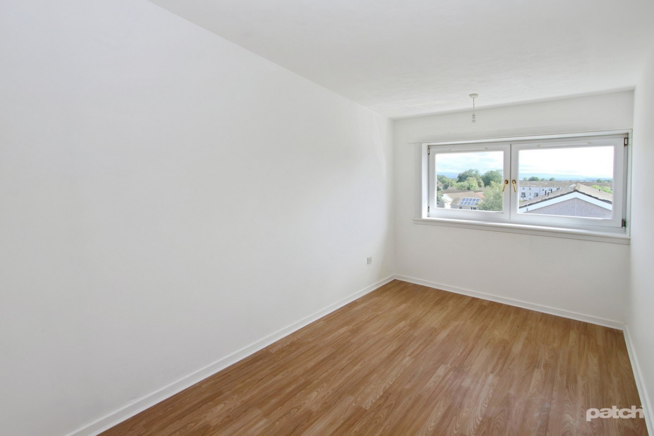Pentland Avenue, Linwood, PA3 3