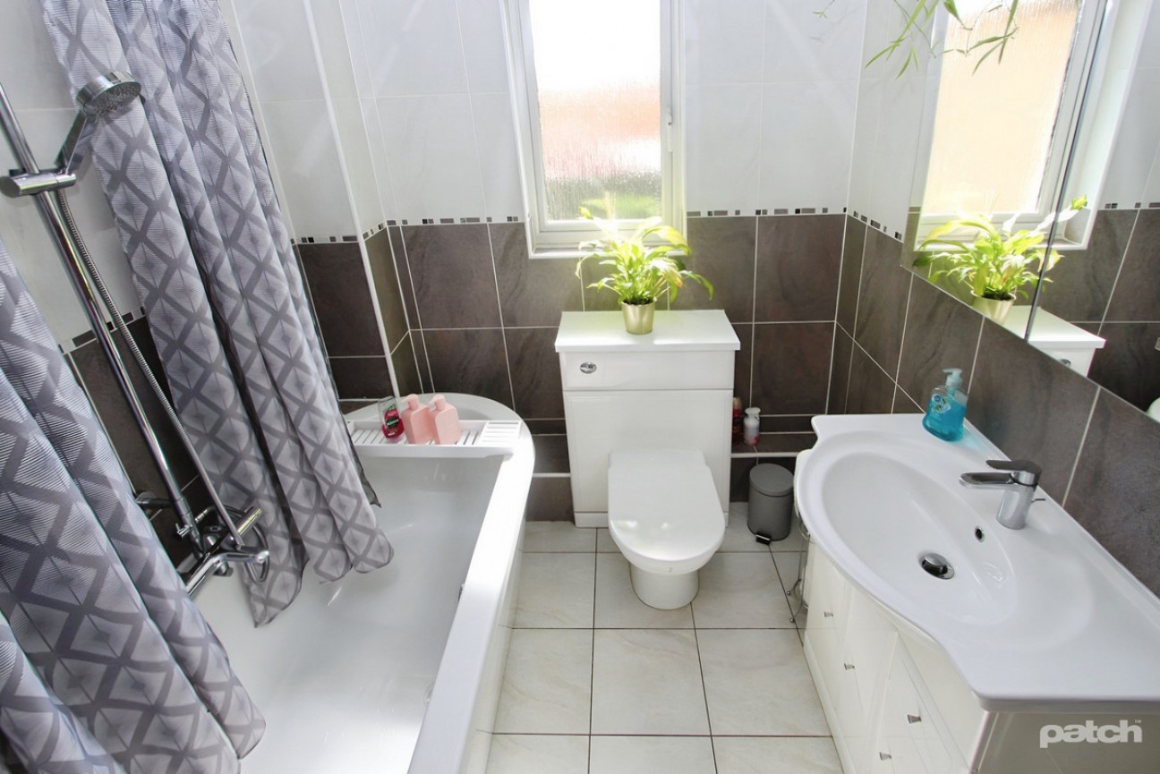 Pillans Court, Hamilton, ML3 0