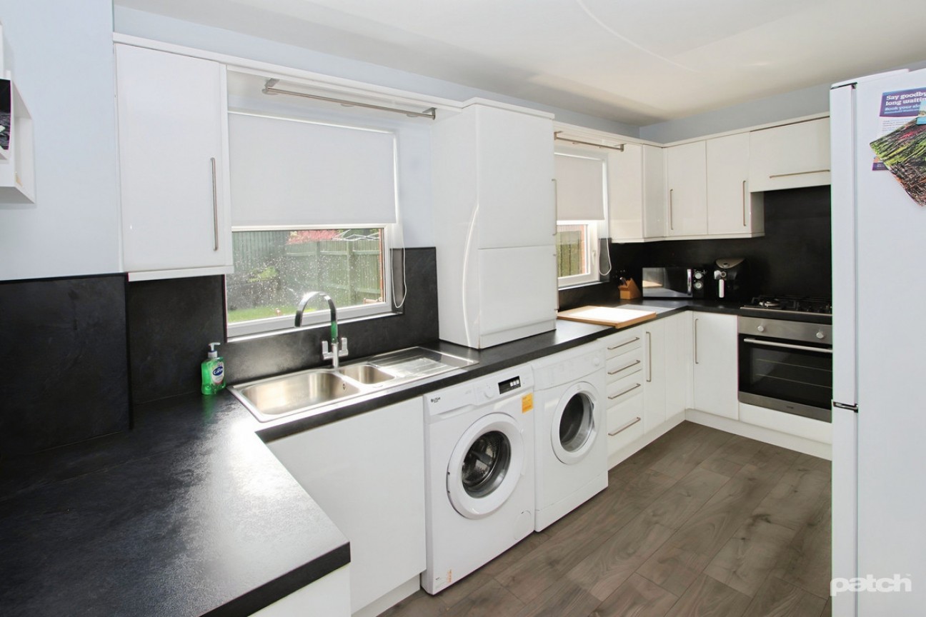 Pillans Court, Hamilton, ML3 0