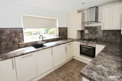 Caplaw Road, Paisley, PA2 8