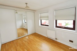 Caplaw Road, Paisley, PA2 8