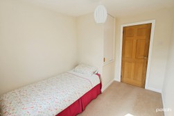 Cawdor Crescent, Bishopton, PA7 5