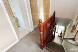 Cawdor Crescent, Bishopton, PA7 5