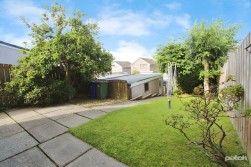 Cawdor Crescent, Bishopton, PA7 5