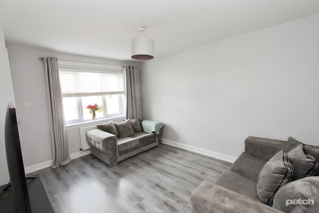 Helmsdale Drive, Paisley, PA2 0