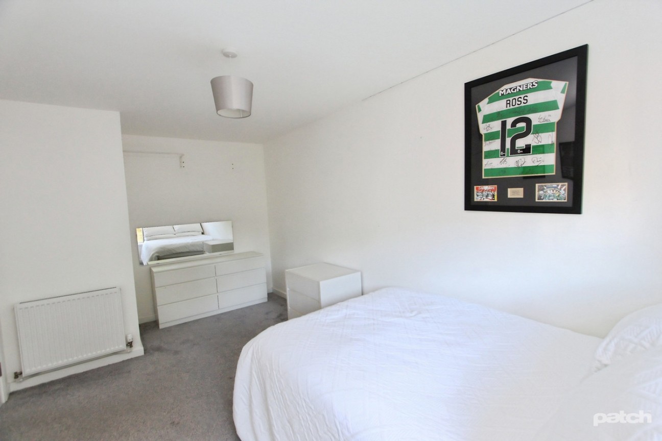 Oaktree Grove, Glasgow, G45 0