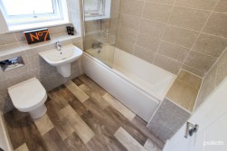 Oaktree Grove, Glasgow, G45 0