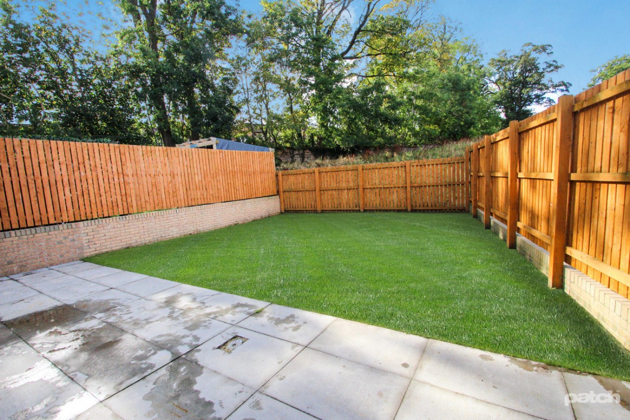 Oaktree Grove, Glasgow, G45 0