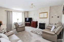 Craigendon Road, Paisley, PA2 8